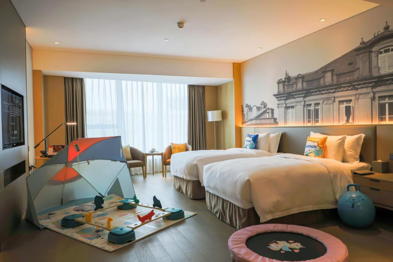 Wyndham Grand Plaza Royale Yuzhou Xiamen Wuyuan Bay Hotel Exterior photo